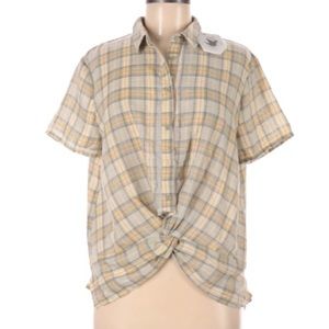 Paper Crane Short Sleeve Twist Front 
New size S